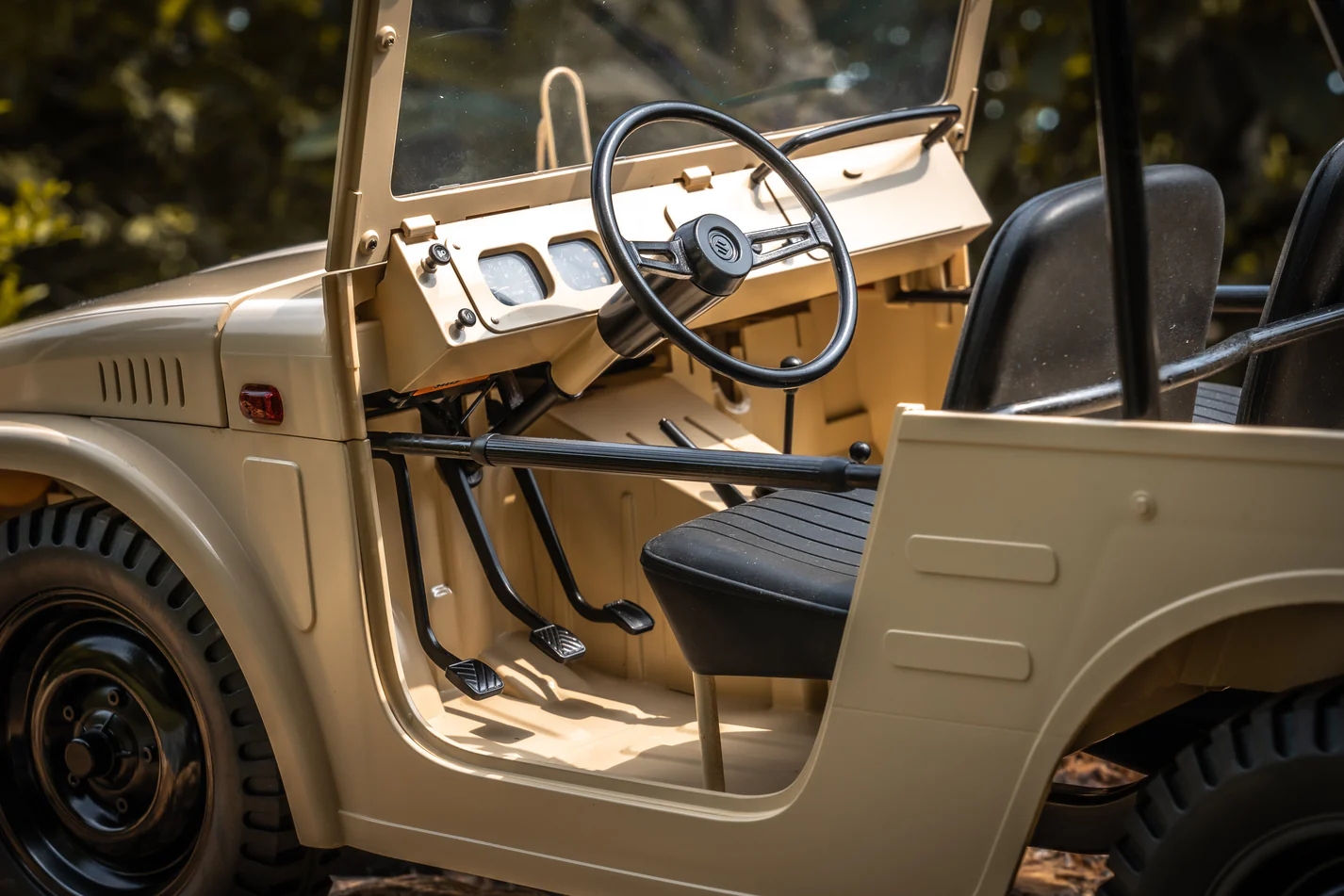 FMS 1:6 JIMNY RS Brown - Image 3