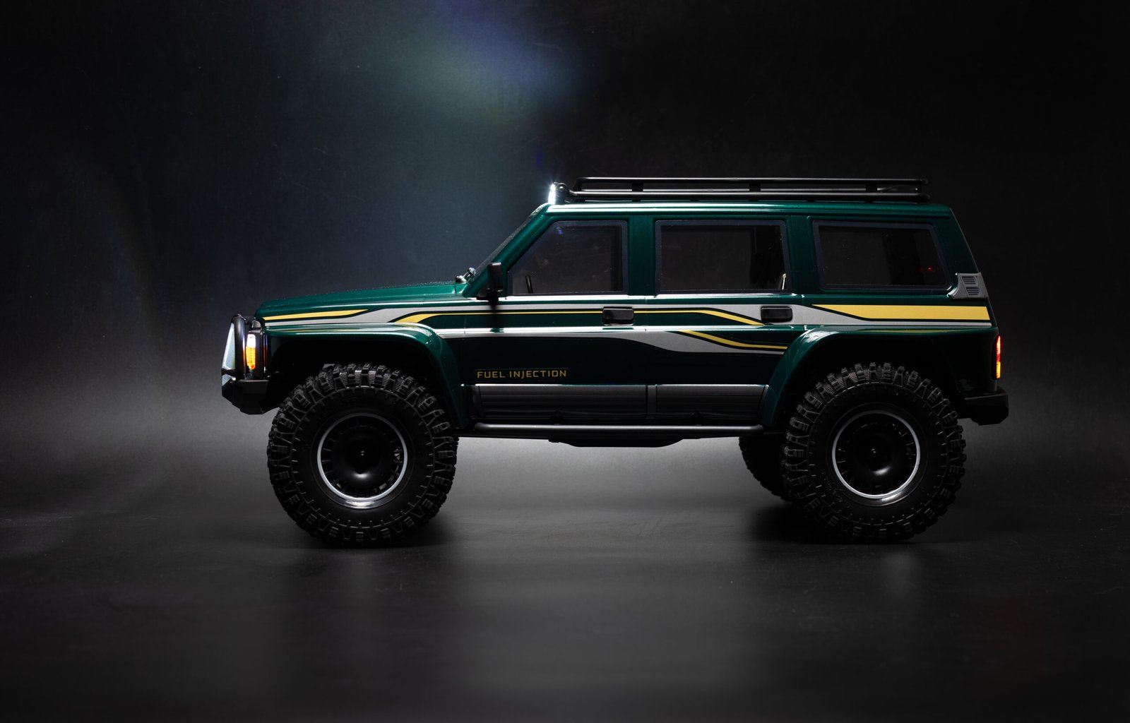 YIKONG YK4107 PRO 1/10 2.4G 4WD Brushless RC Car Tank Turn Rock Crawler Two Speed Differential Lock New LCG Chassis Hobbwing Power Metal Gears Oil Filled Shocks LED Lights Monster Off-Road Pickup Climbing Truck Vehicles Models - Image 18