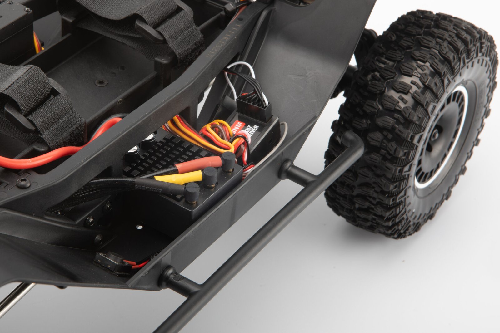 YK4107-PRO 1/10 CRAWLER - NISSAN PATROL RC - YIKONG RACING YK4107 PRO RC CAR