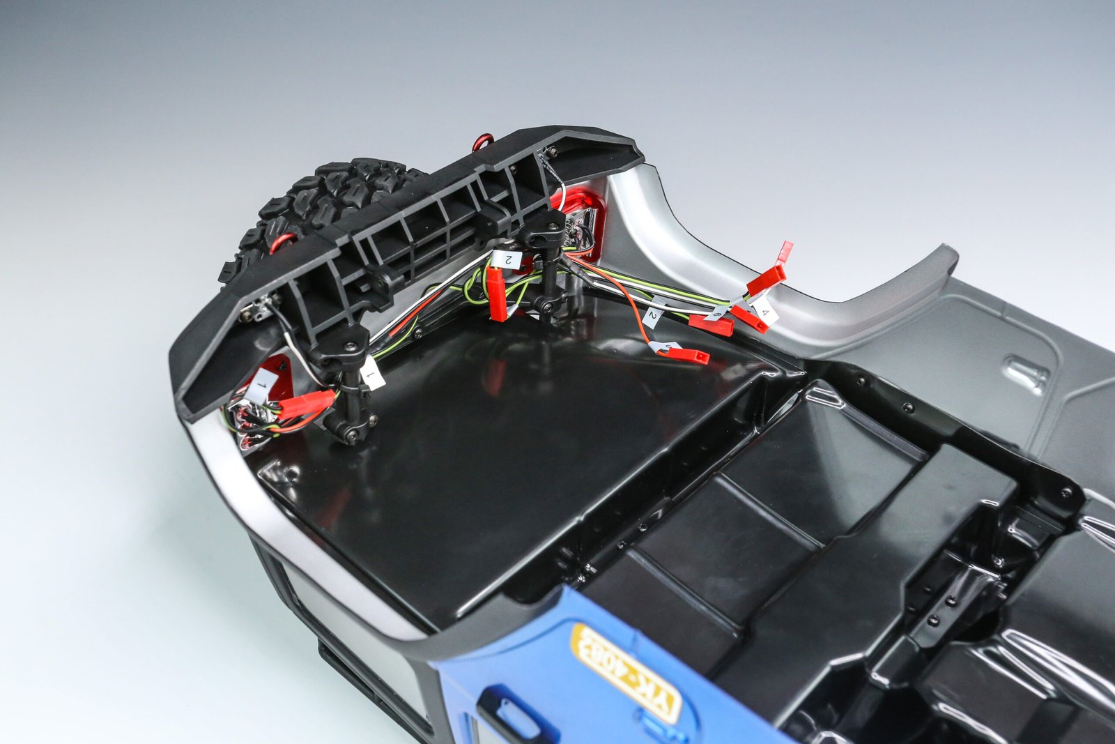 YIKONG YK4082 -V3 (JEEP RUBICON) -1/8 4WD Upgraded Version RC Crawler Car RC Climbing Vehicles Model RTR with Light System High Quality RC Car - Image 10