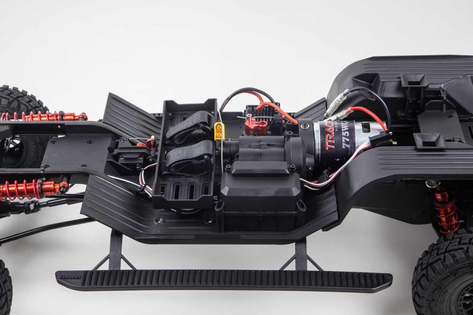 Primal RC 1/8 Scale RAM 1500 FOC Brushless & Brushed RTR 4WD Trail Truck, Crawler, On Road , OFF - Road - Image 52